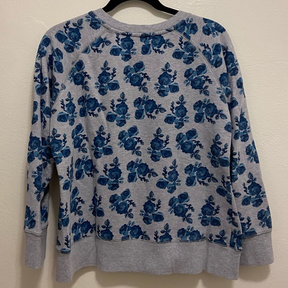 The North Face Gray Printed Sweatshirt Size - L - Picture 2 of 7